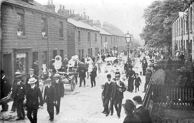 1906 Burley in Wharfedale Gala Procession, West Terrace, Burley in Wharfedale.