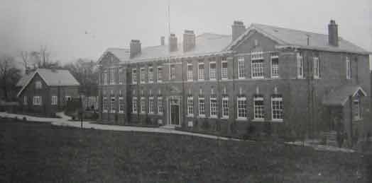 1909 Ripon Girls High School - Connon and Chorley.