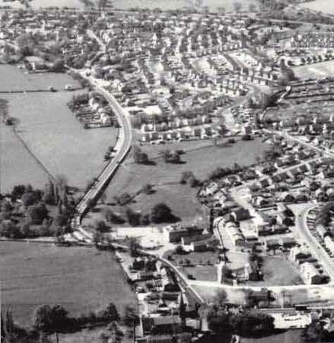 1980s Aerial photograph of Burley-in-Wharfedale. 