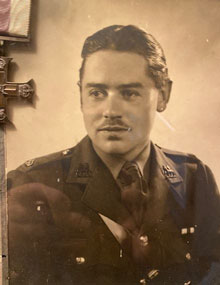 Maj. Arthur R. Trench MC (1916-1942).
