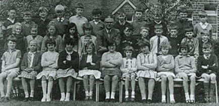 1967 Burley CofE Primary with Mr Jackman. Aireville Terrace, Burley in Wharfedale.